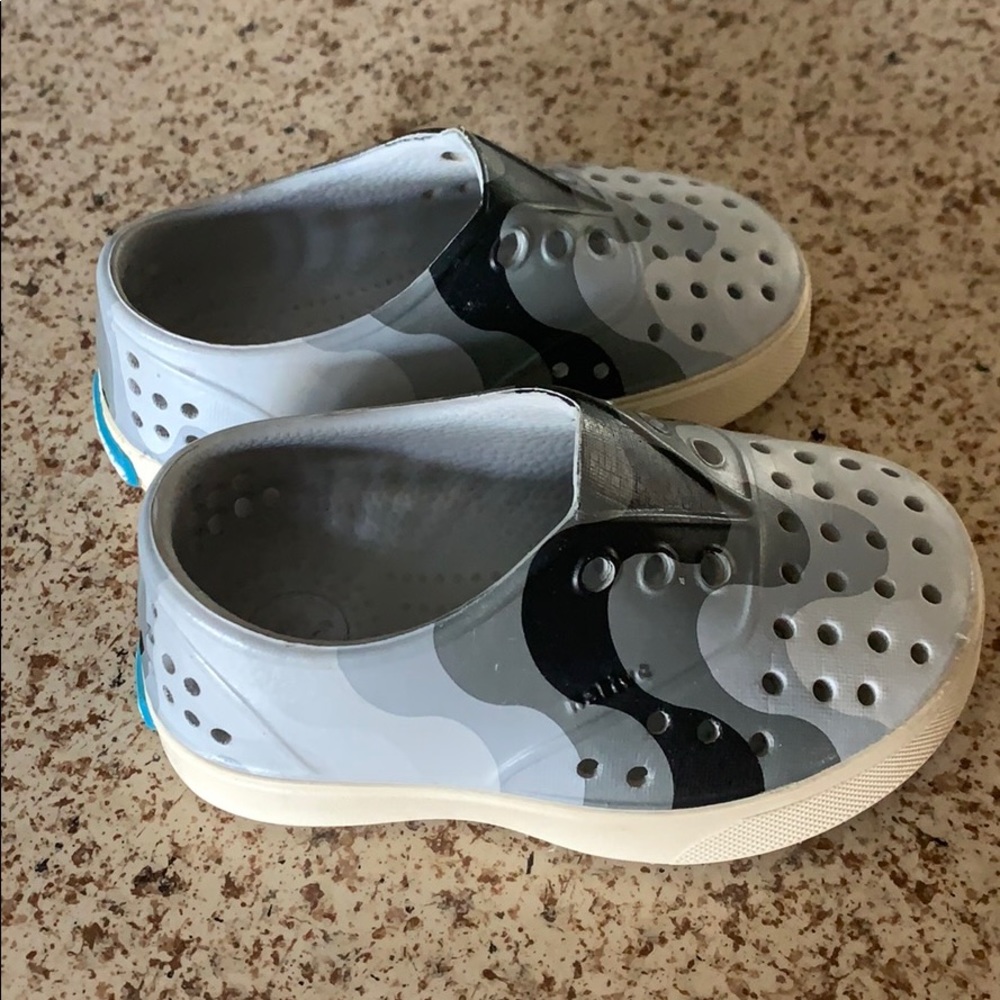 Native Miller shoes - gray and black c5